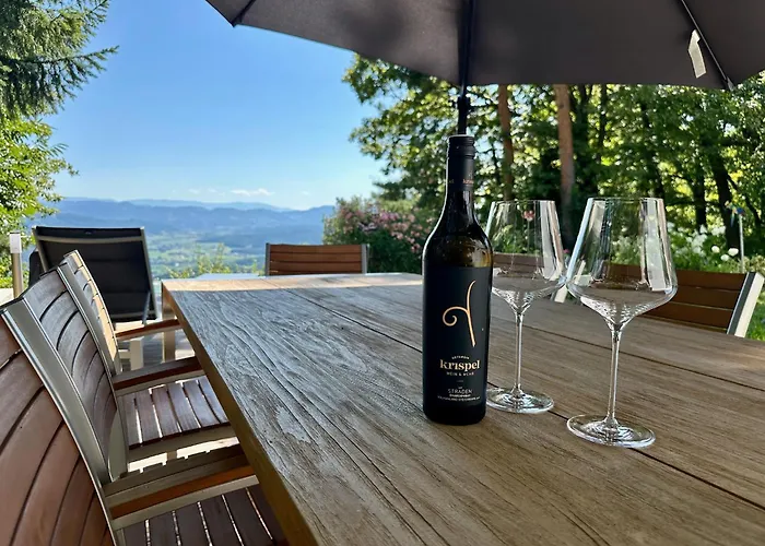 Semesterbostad Weinblick Kitzeck *